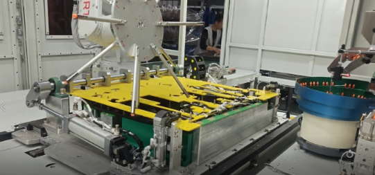 آخرین وبلاگ های شرکت در مورد درج خودکار کلیپ برای پنل‌های درب خودرو