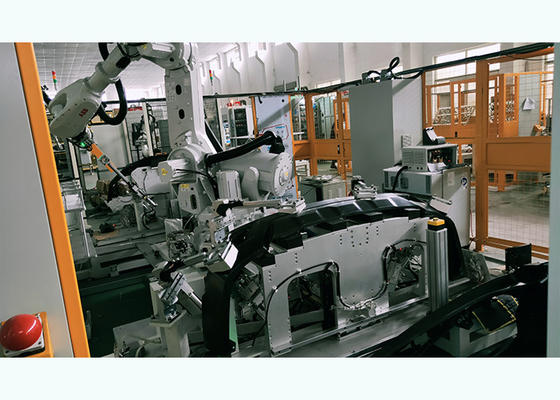 خرید ربات انعطاف پذیر دستگاه پانچ و جوش التراسونیک برای سپر پلاستیکی خودرو online manufacture
